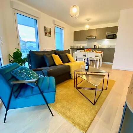 アパート Presqu'ile De Caen, Terrasse & Parking カーン