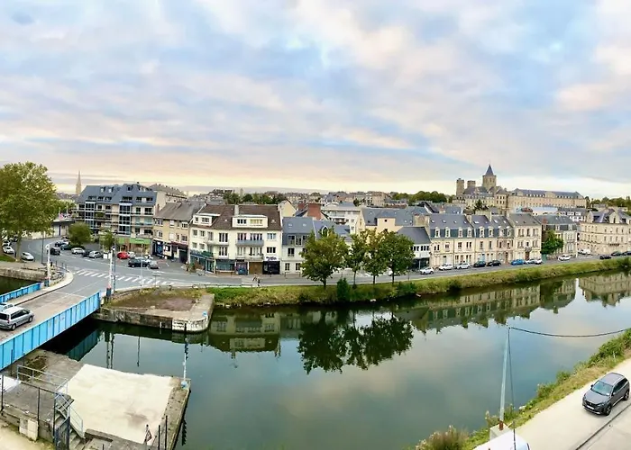 Presqu'ile De Caen, Terrasse & Parking Apartment